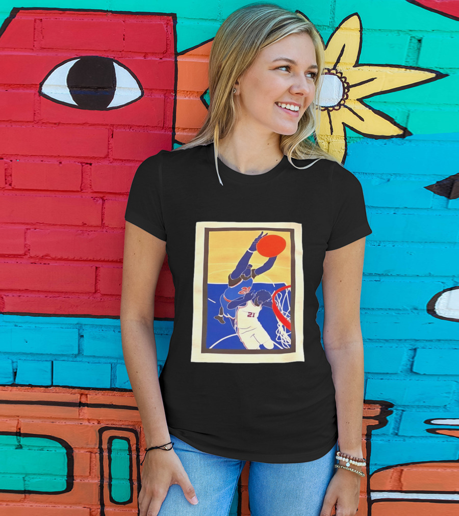 Mitchell Robinson 23 Dunking Joel Embiid 21 New York Knicks Basketball NBA 2026 T-Shirt
