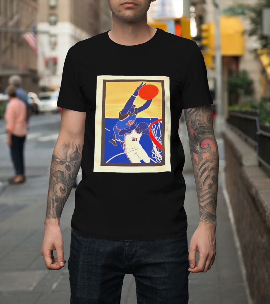 Mitchell Robinson 23 Dunking Joel Embiid 21 New York Knicks Basketball NBA 2026 T-Shirt