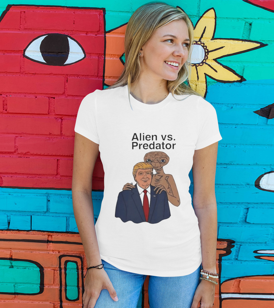Alien Vs Predator Donald Trump ET Parody Fashion T-Shirt
