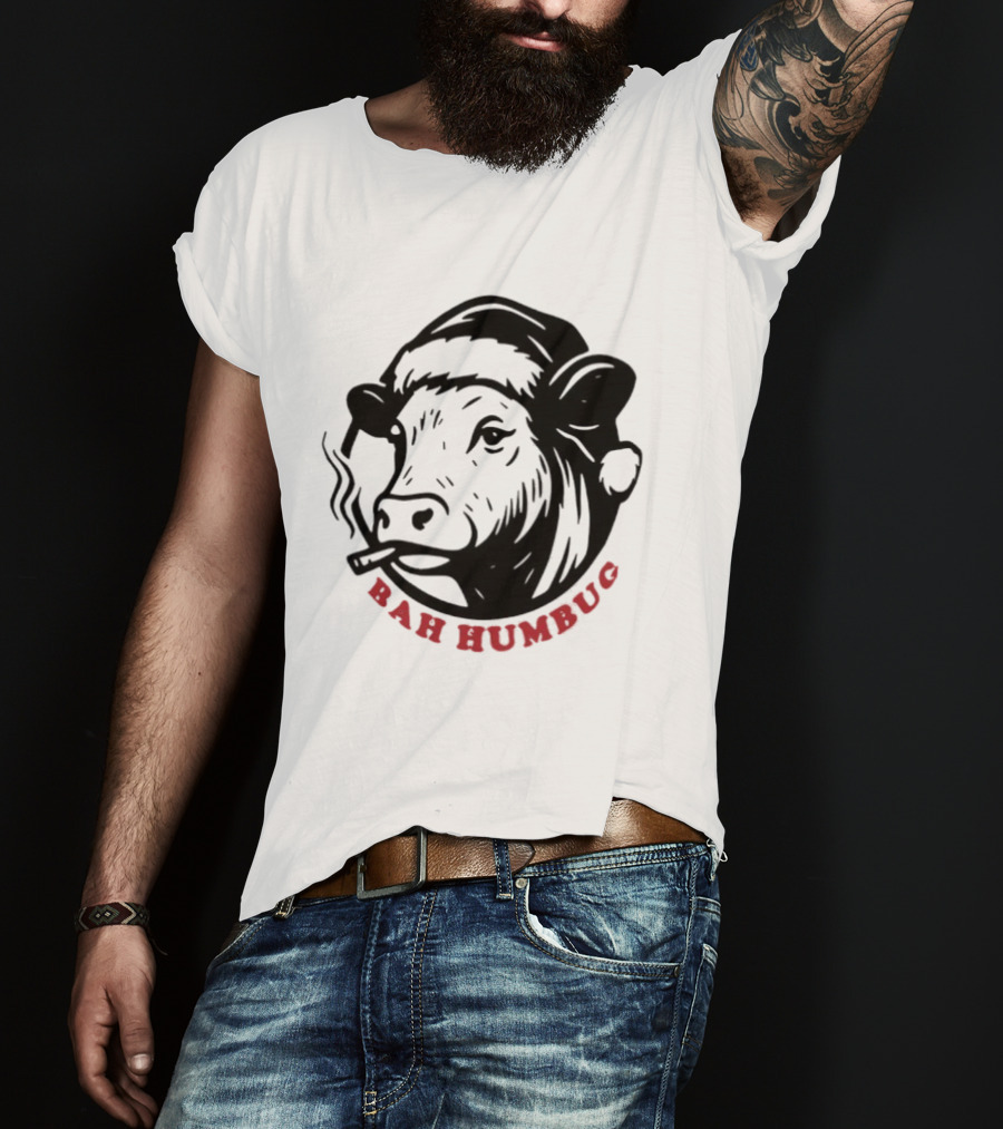 Cow Santa Smoking Bah Humbug Christmas Humor T-Shirt