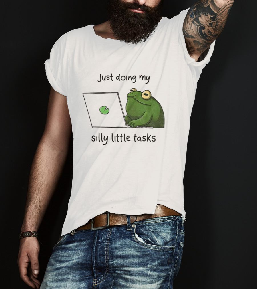Silly Frog Doing My Little Tasks Playful Green T-Shirt