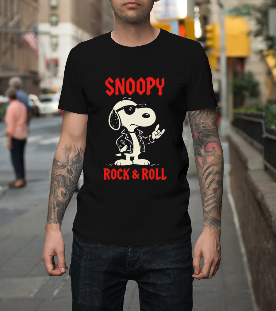 Snoopy Rock & Roll Vintage Peanuts Music T-Shirt