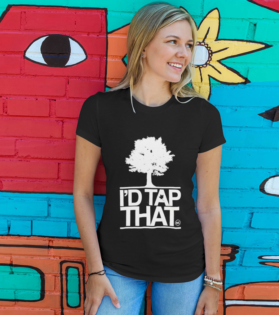 Tree I'd Tap That Pun With Maple Leaf T-Shirt