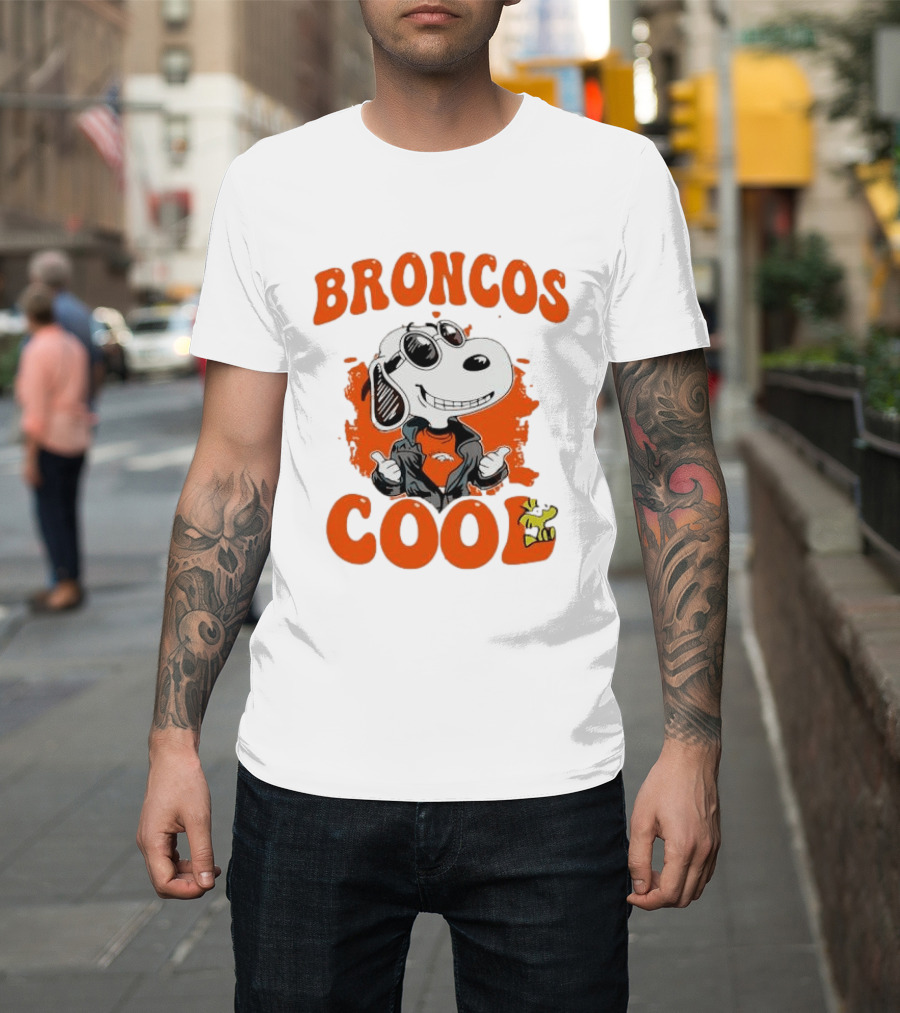 Snoopy Denver Broncos Cool Peanuts Character NFL Fan T-Shirt
