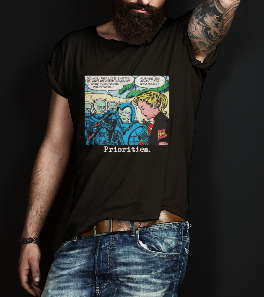 Women And Alien Priorities Please Go Away I'm Reading T-Shirt