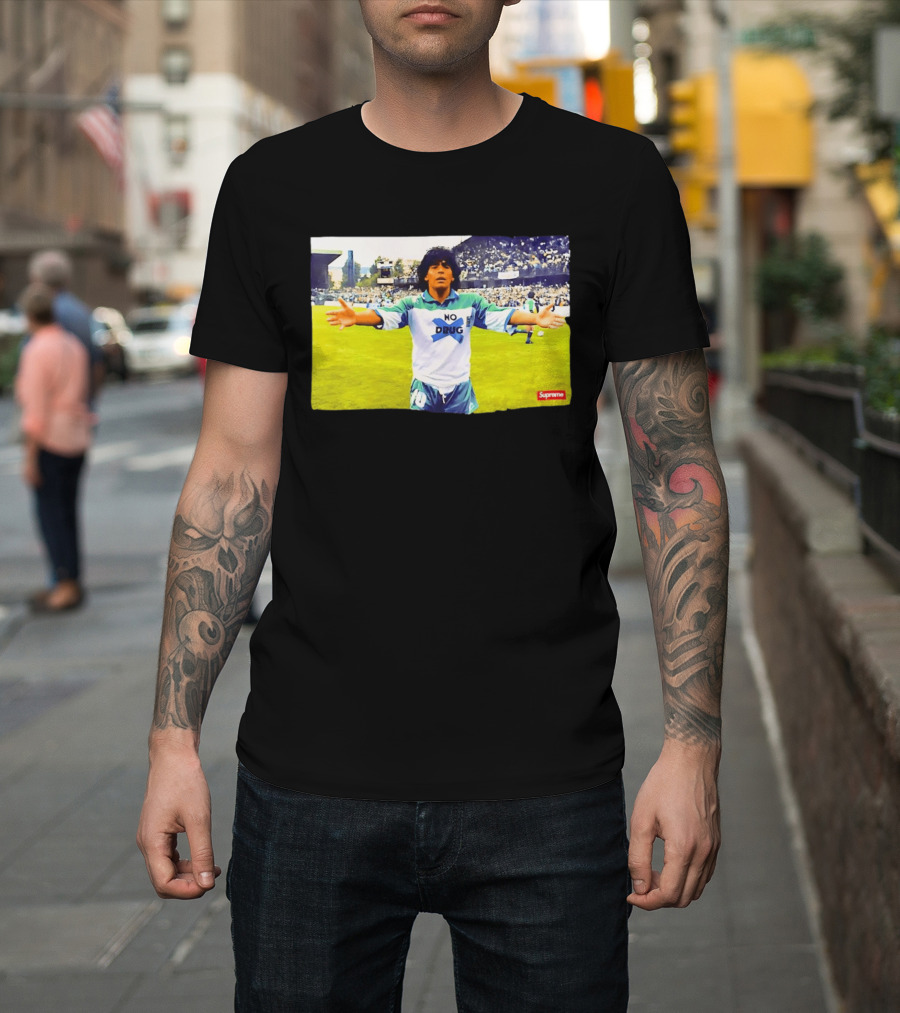 Supreme Diego Maradona No Drug Soccer Legend Iconic Image T-Shirt