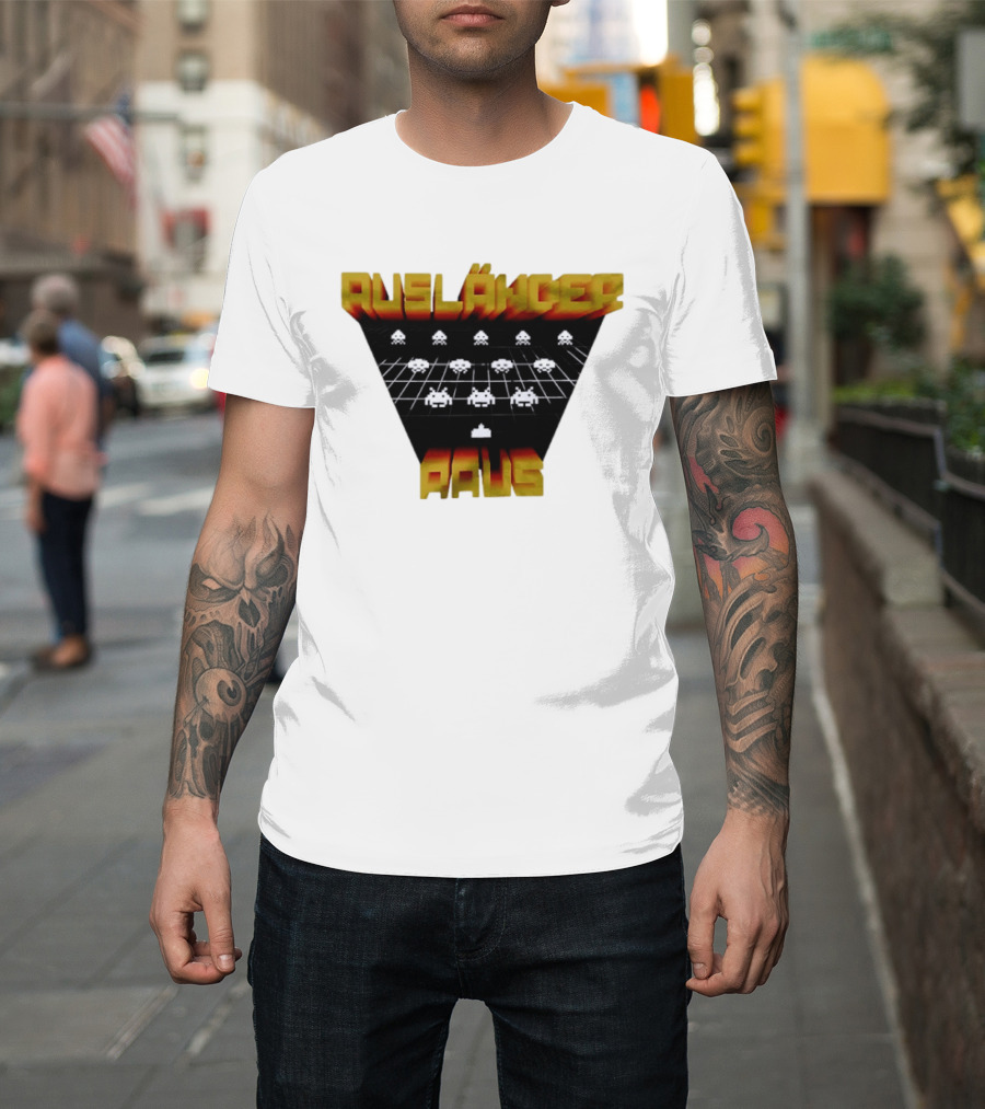 Ausländer Raus Retro Gaming T-Shirt