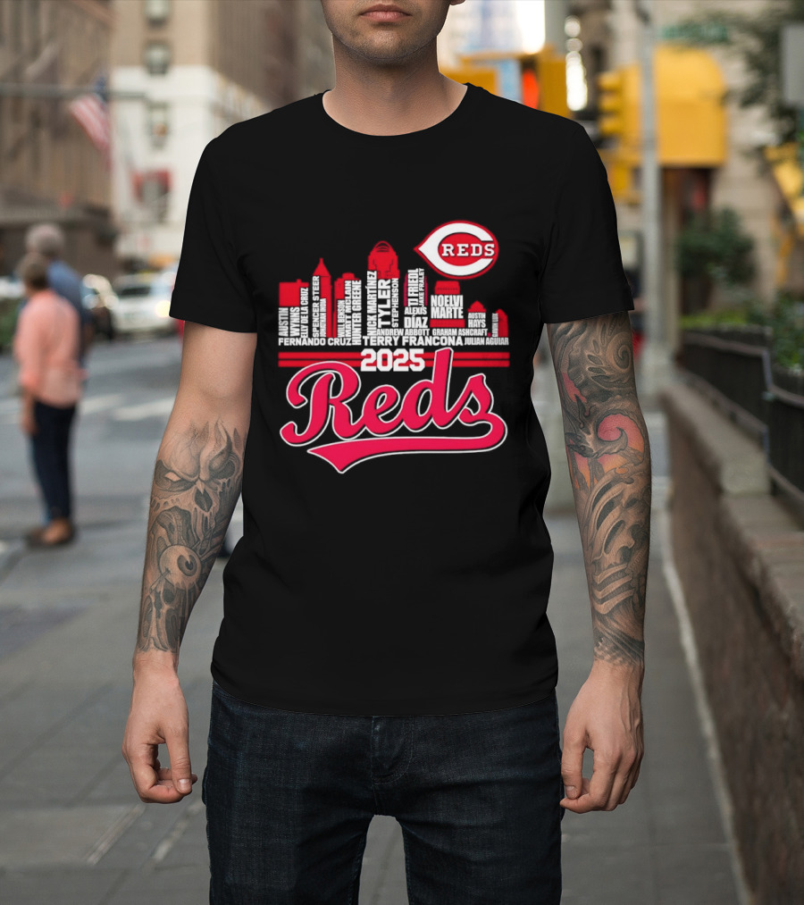 Cincinnati Reds Skyline Players 2025 Reds T-Shirt