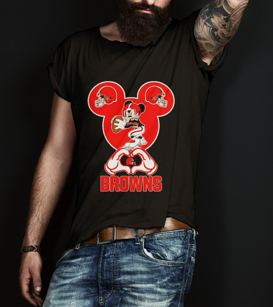 Cleveland Browns Mickey Mouse Football Quarterback Love T-Shirt
