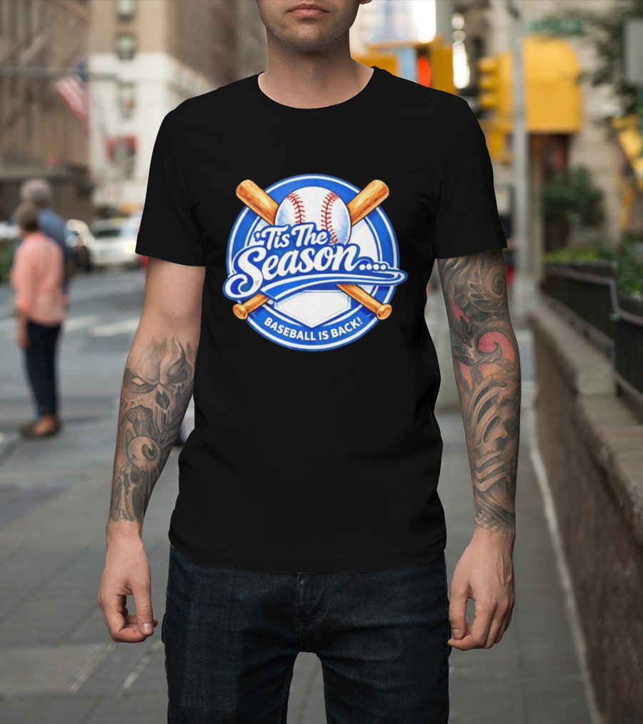 Tis The Season Baseball Is Back Baseball Bats And Ball Circle T-Shirt