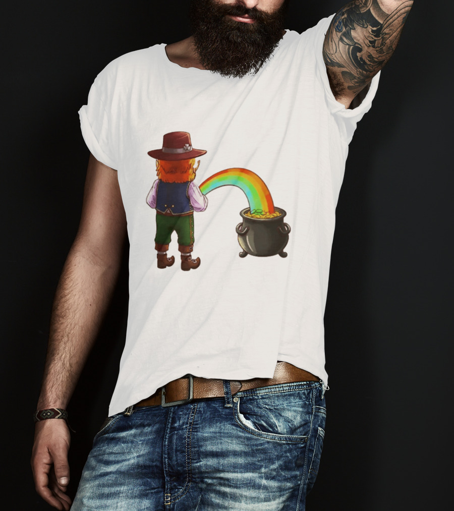 St Patricks Day Leprechaun Pissing Rainbow Into Pot Of Gold Meme T-Shirt