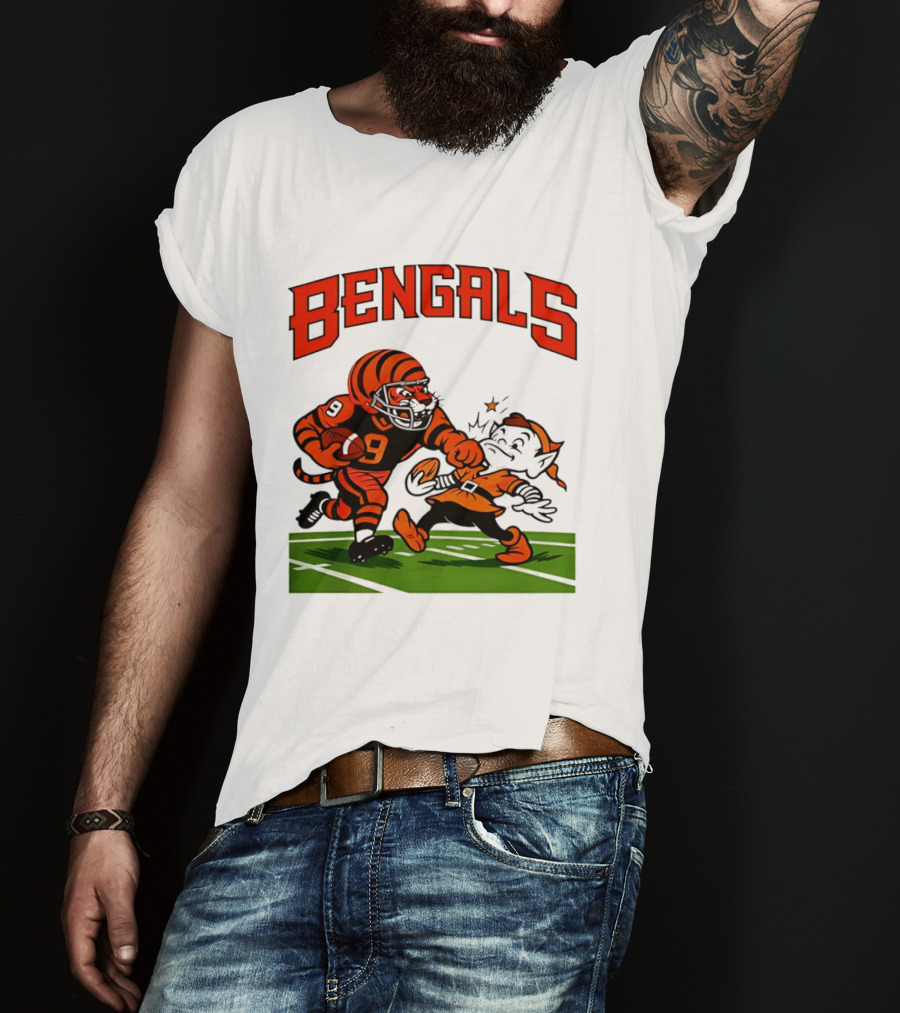Bengals Tiger Player Tackling Browns Elf Cleveland Rivalry T-Shirt