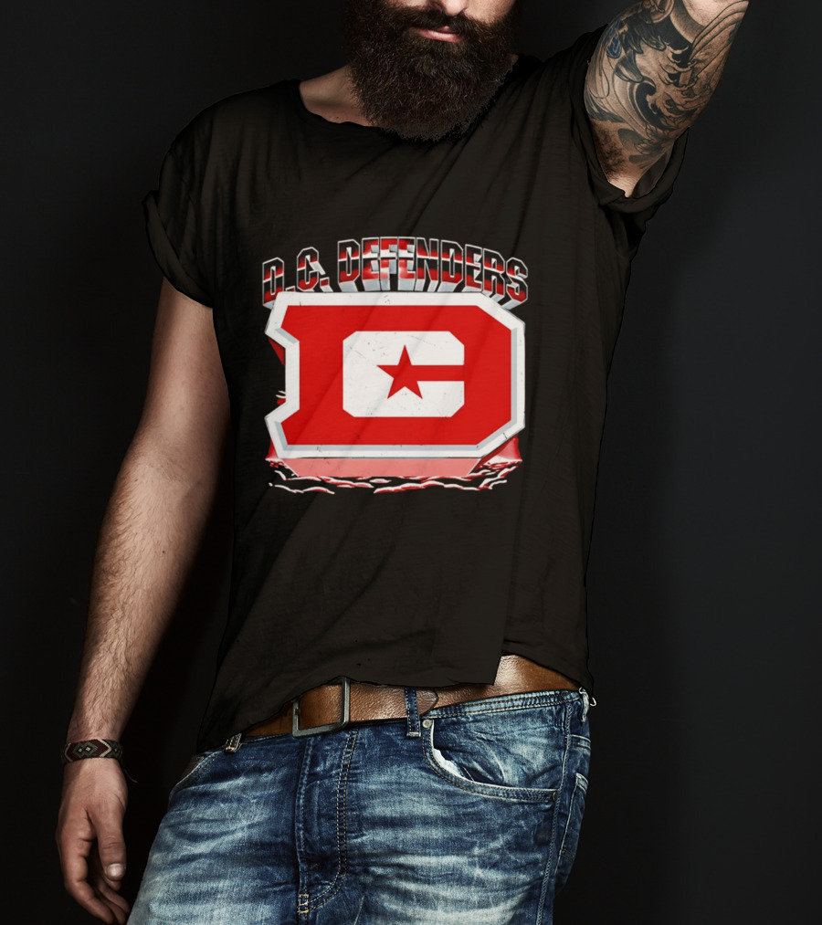 DC Defenders UFL Large Red Iconic Star T-Shirt