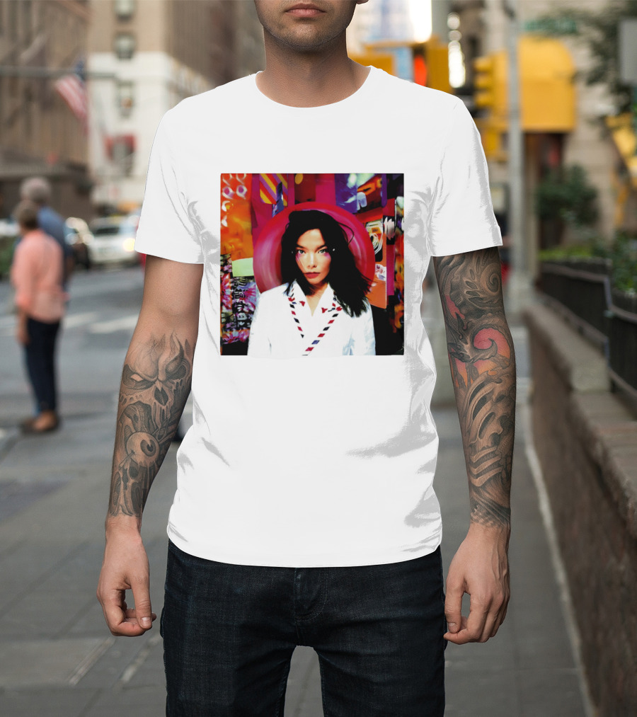 Anne Hathaway Björk And T-Shirt