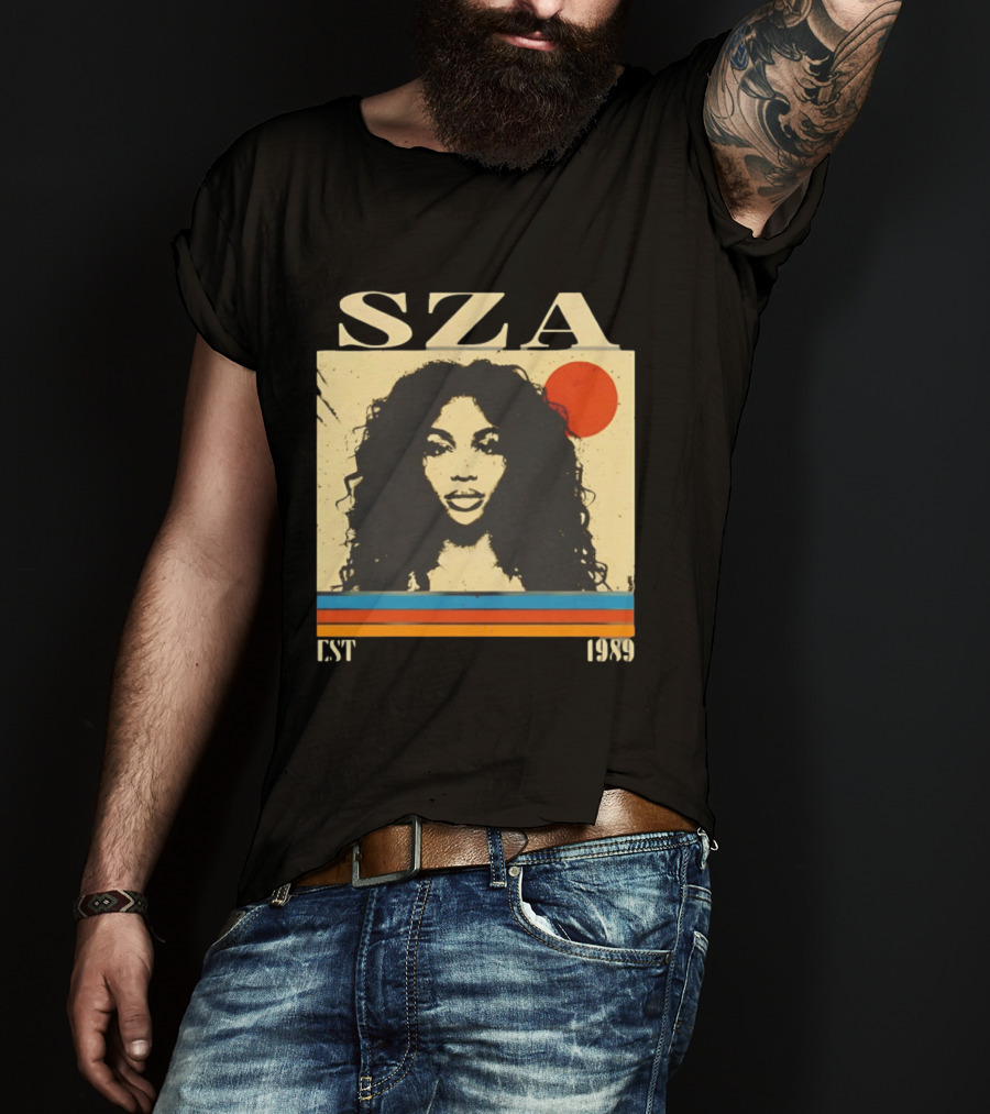 SZA EST 1989 Vintage Style Portrait With Retro Sun And Stripes T-Shirt