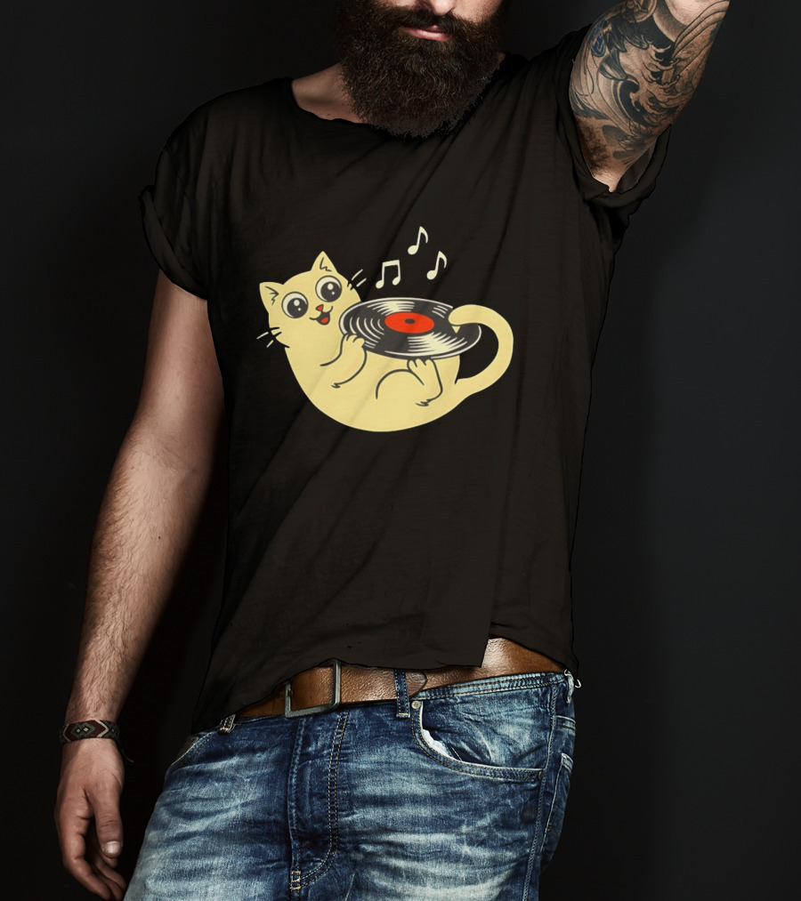 Turntable Cat Spinning Vinyl Record With Musical Notes T-Shirt