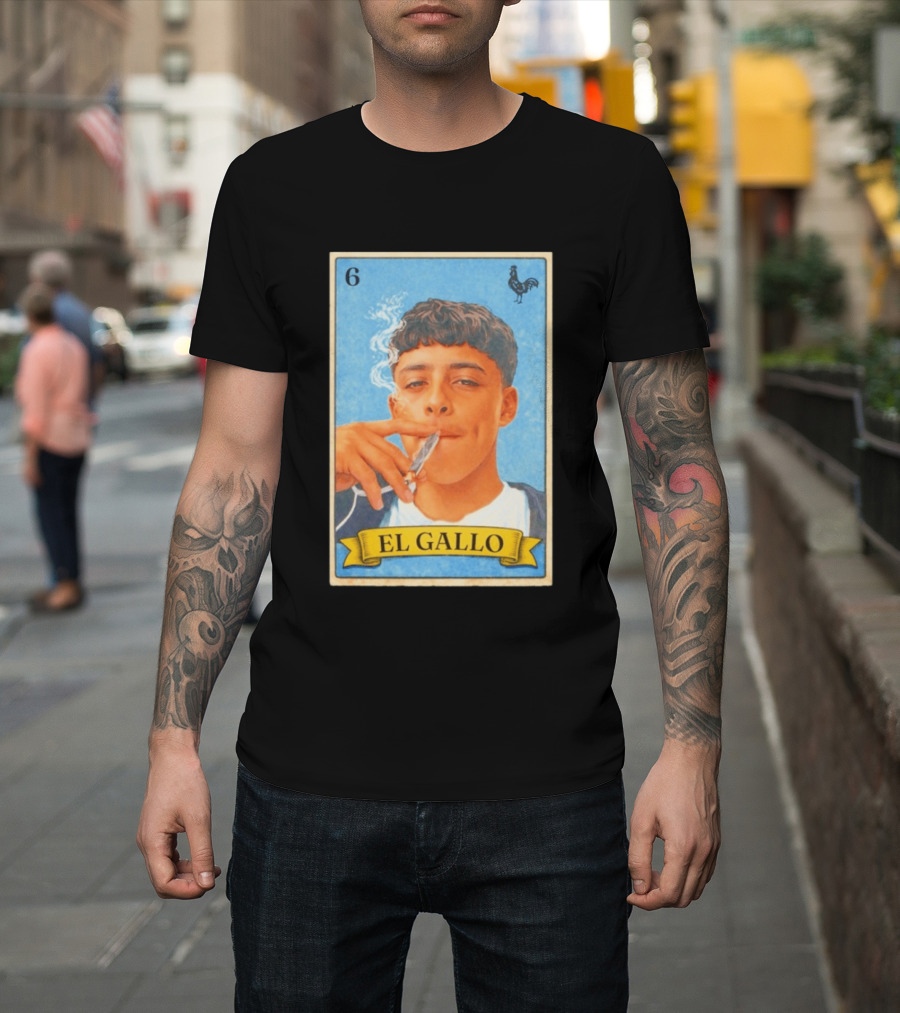 El Gallo Smoking Card 6 Rooster T-Shirt