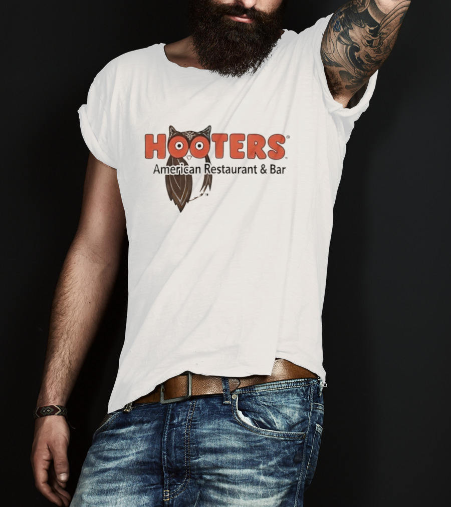 Hooters American Restaurant And Bar Owl Icon Trademark T-Shirt