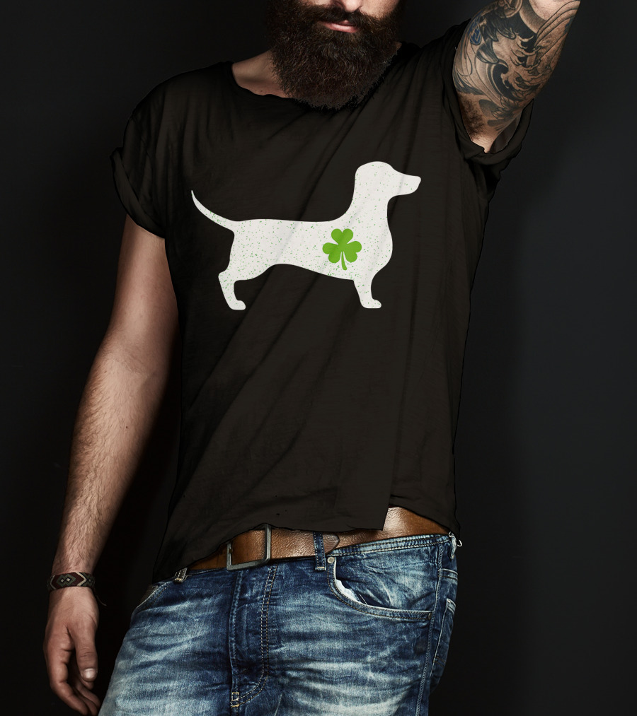 Dachshund St Patricks Day Lucky Mama Mom Dog Shamrock T-Shirt