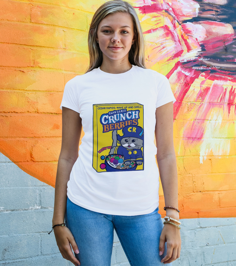 Cedar Rapids Wake Up And Smell Capn Garys Crunch Berries Meow Me Cat T-Shirt