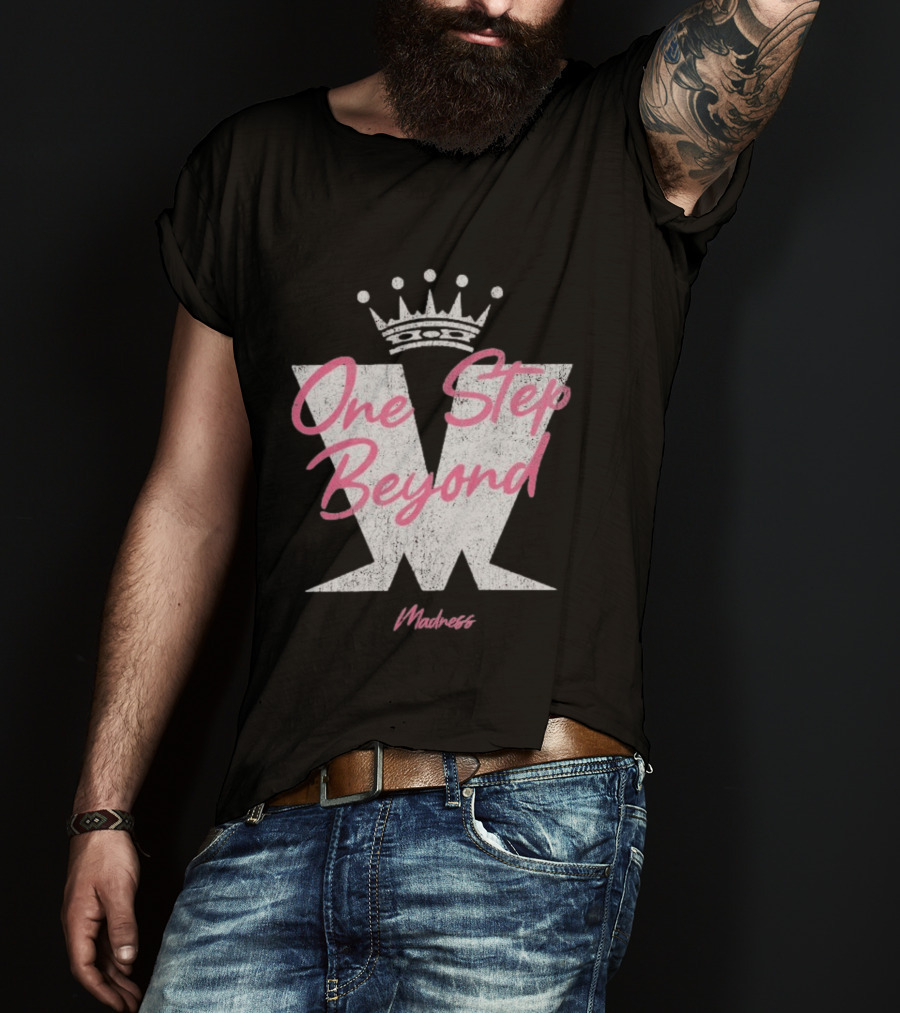 Madness One Step Beyond Crown Pink W T-Shirt