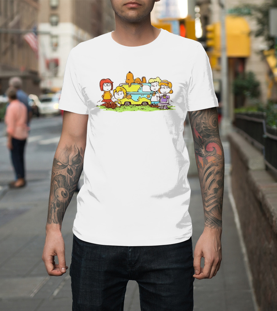 Scooby Doo Snoopy Crossover With Mystery Machine And Peanuts Characters T-Shirt