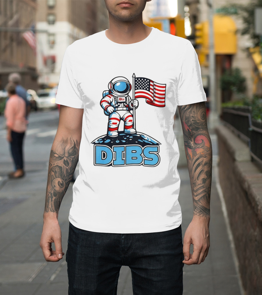 USA Dibs On The Moon Astronaut Space American Flag T-Shirt