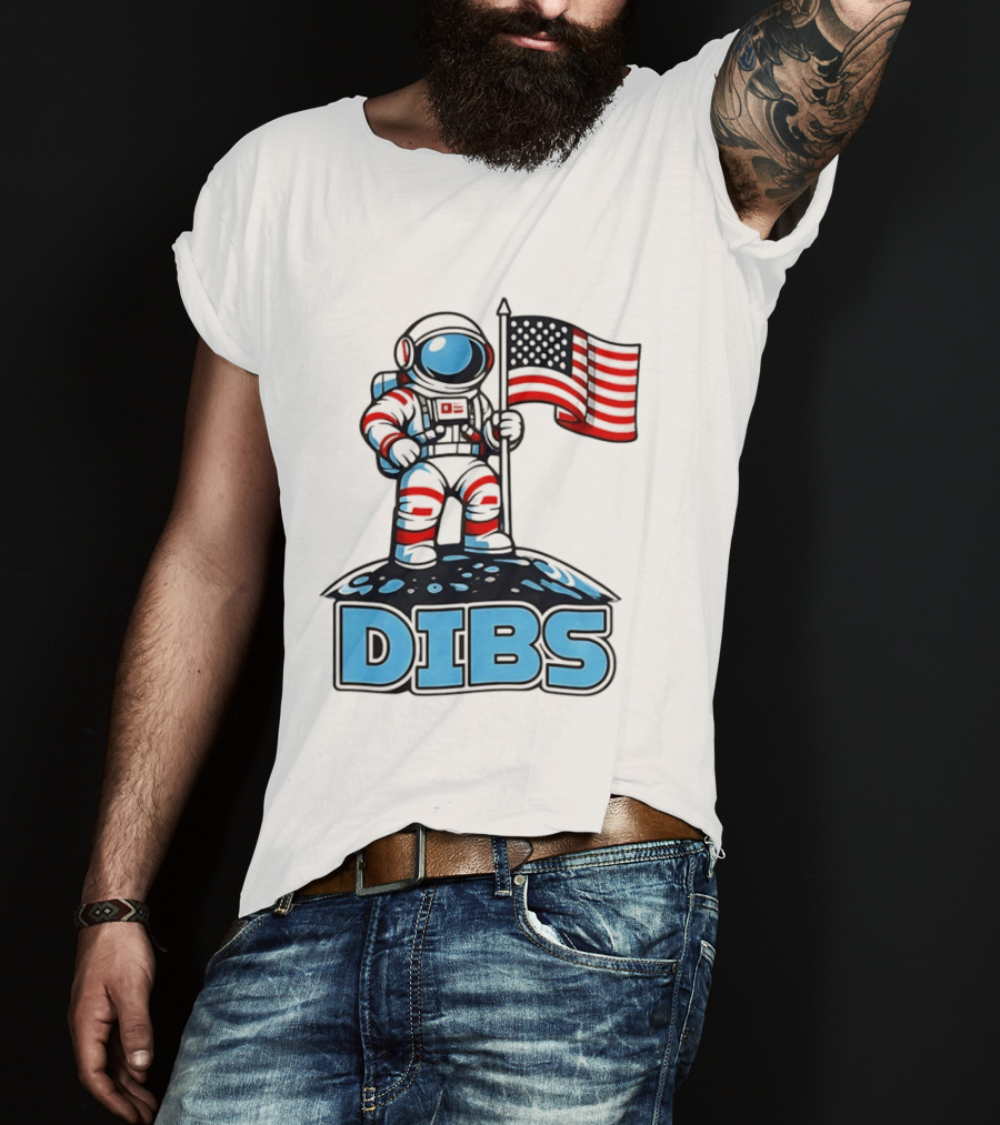 USA Dibs On The Moon Astronaut Space American Flag T-Shirt