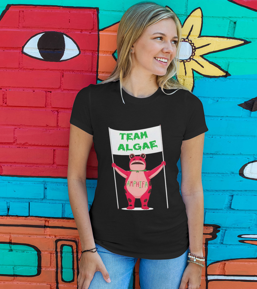 Team Algae Amphifa Frog Holding Banner T-Shirt
