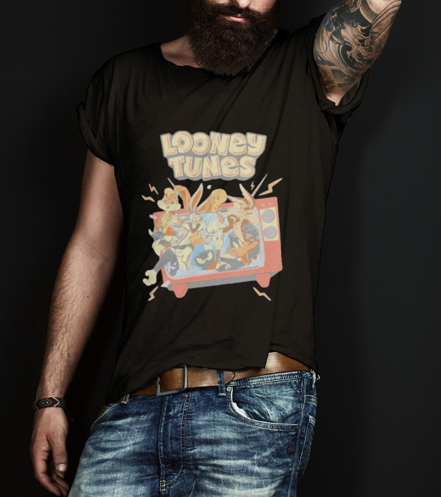 Wbs Shop Looney Tunes Characters In A Retro TV Display T-Shirt