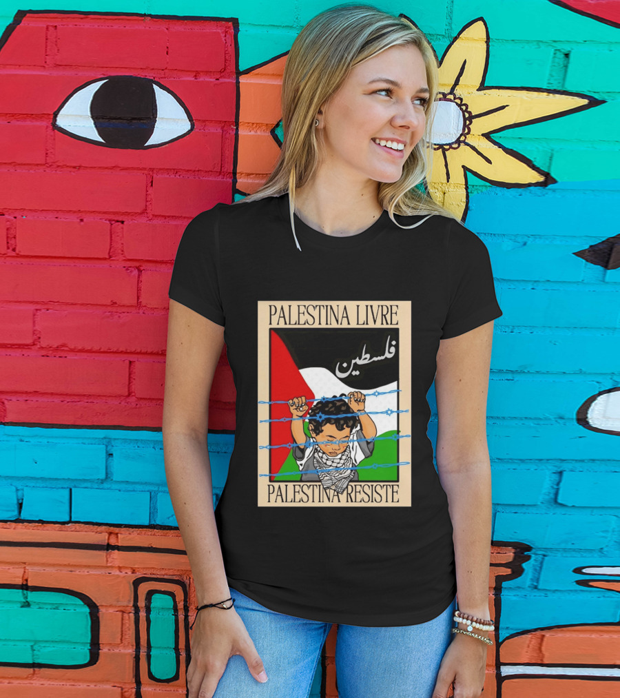 Palestina Livre Resistência Criança Frente Bandeira Arame Farpado T-Shirt