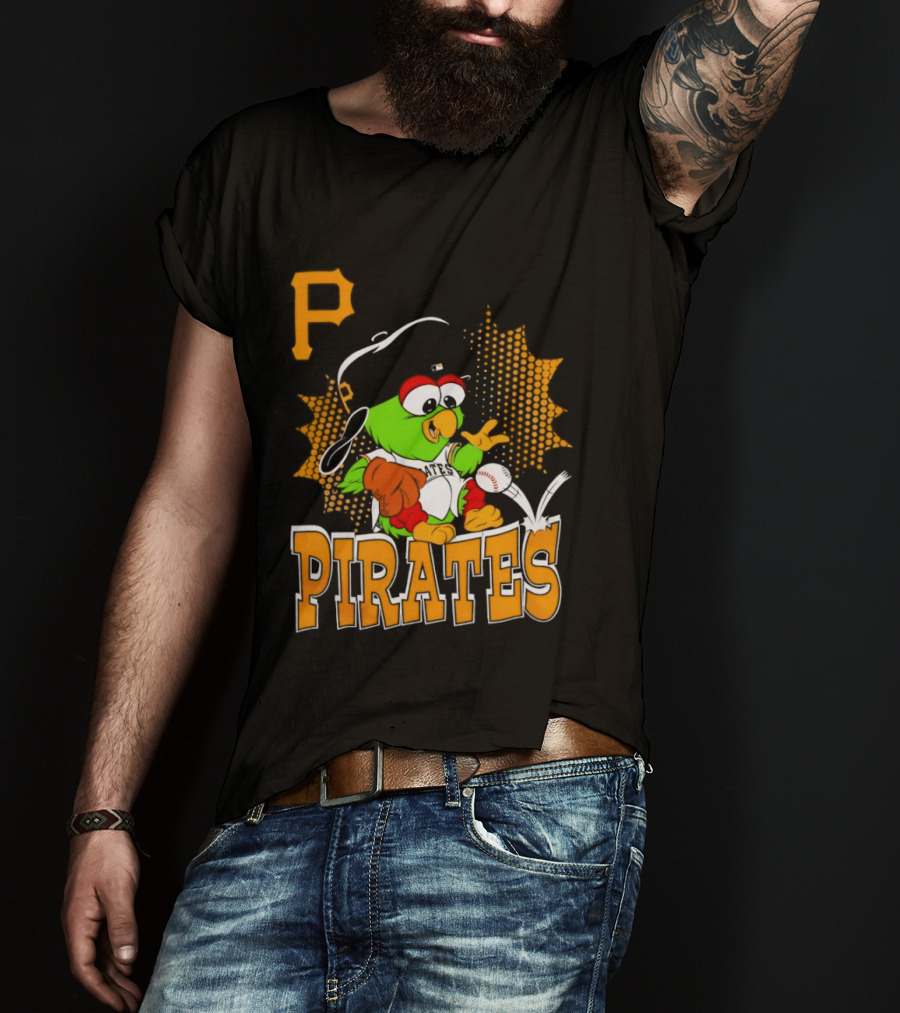P Pittsburgh Pirates MLB Team Parrot Baseball T-Shirt