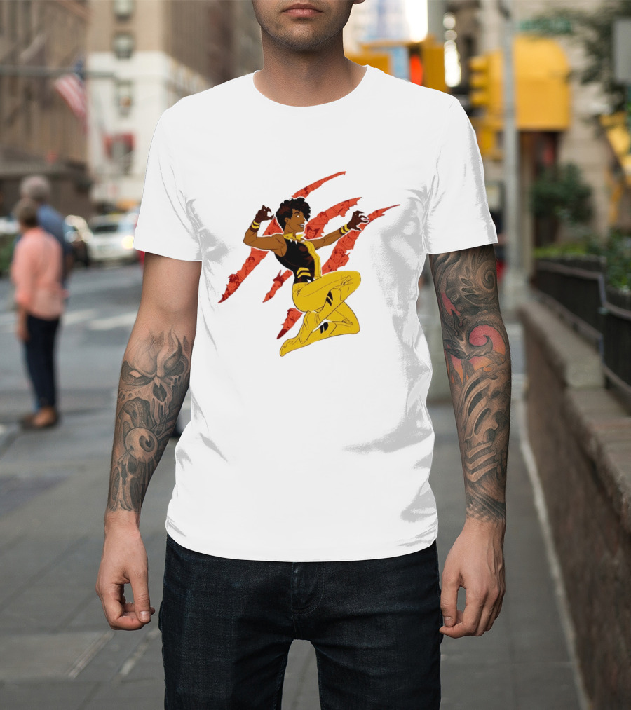 Superhero Vixen DC Comics Heroic Action Scratches T-Shirt