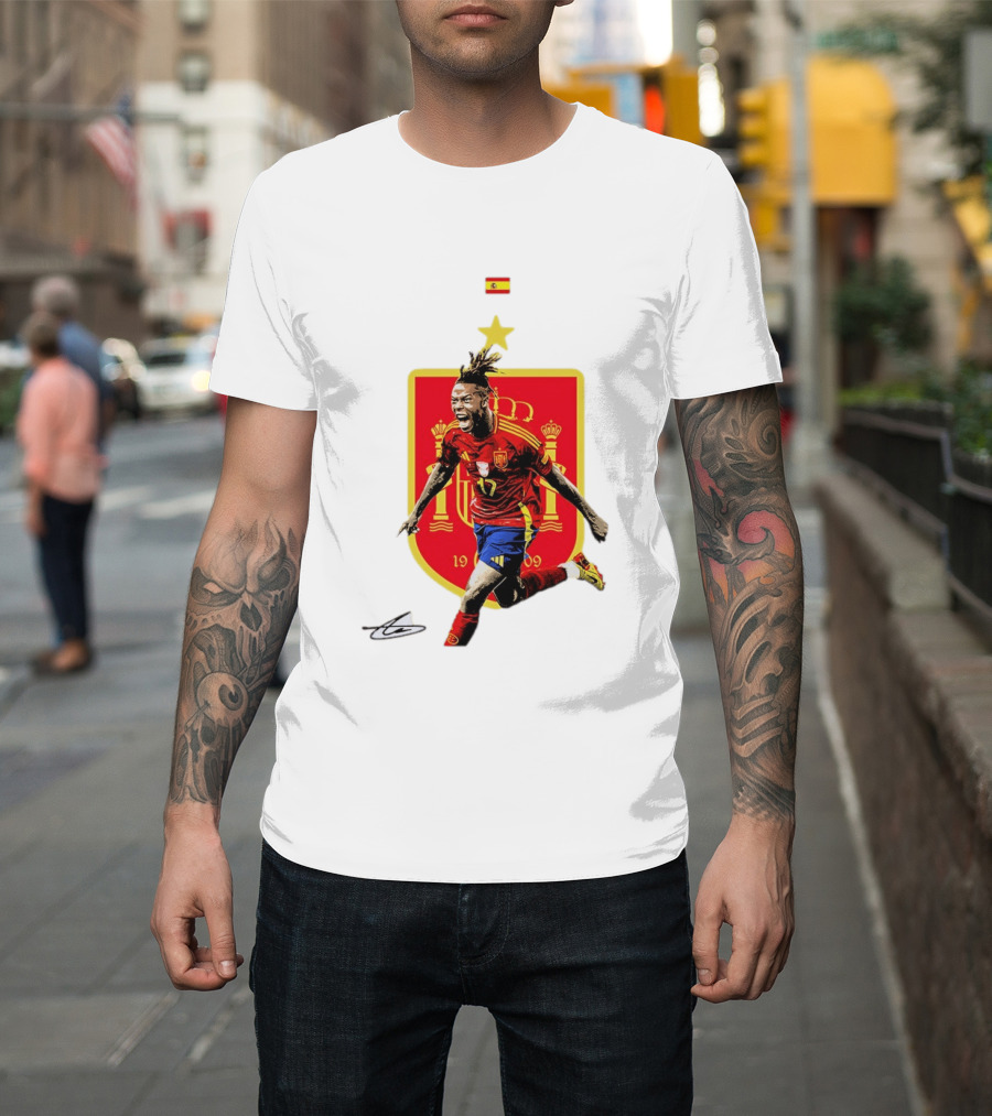 Nico Williams España Número 19 Escudo De La Selección Española Flag T-Shirt