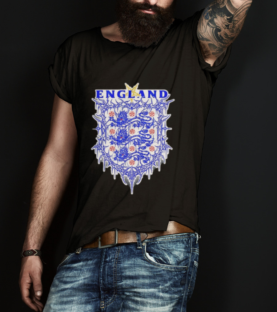 England Metal Crest Three Lions Emblem With Gothic Motif T-Shirt