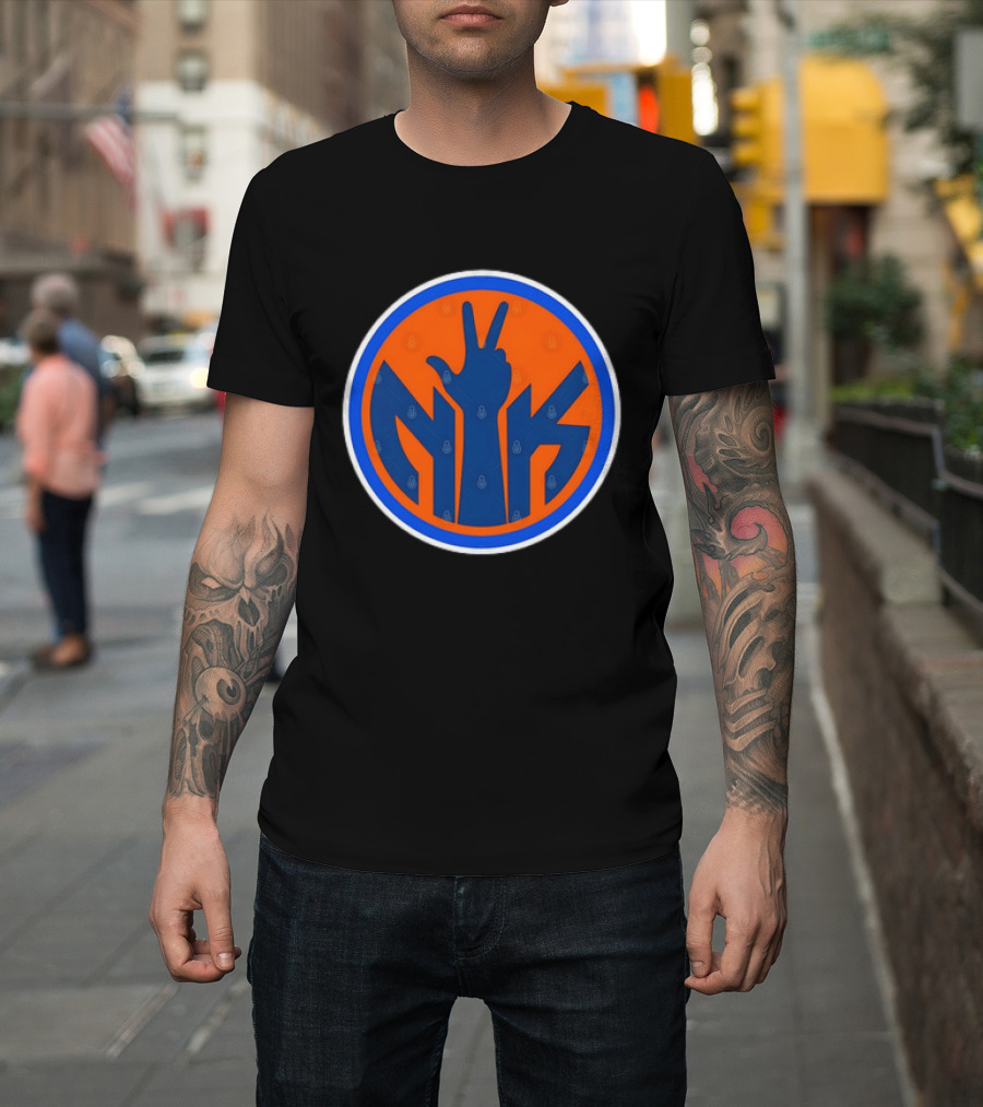 New York Knicks NK Hand Sign Peace Gesture NBA Fan T-Shirt