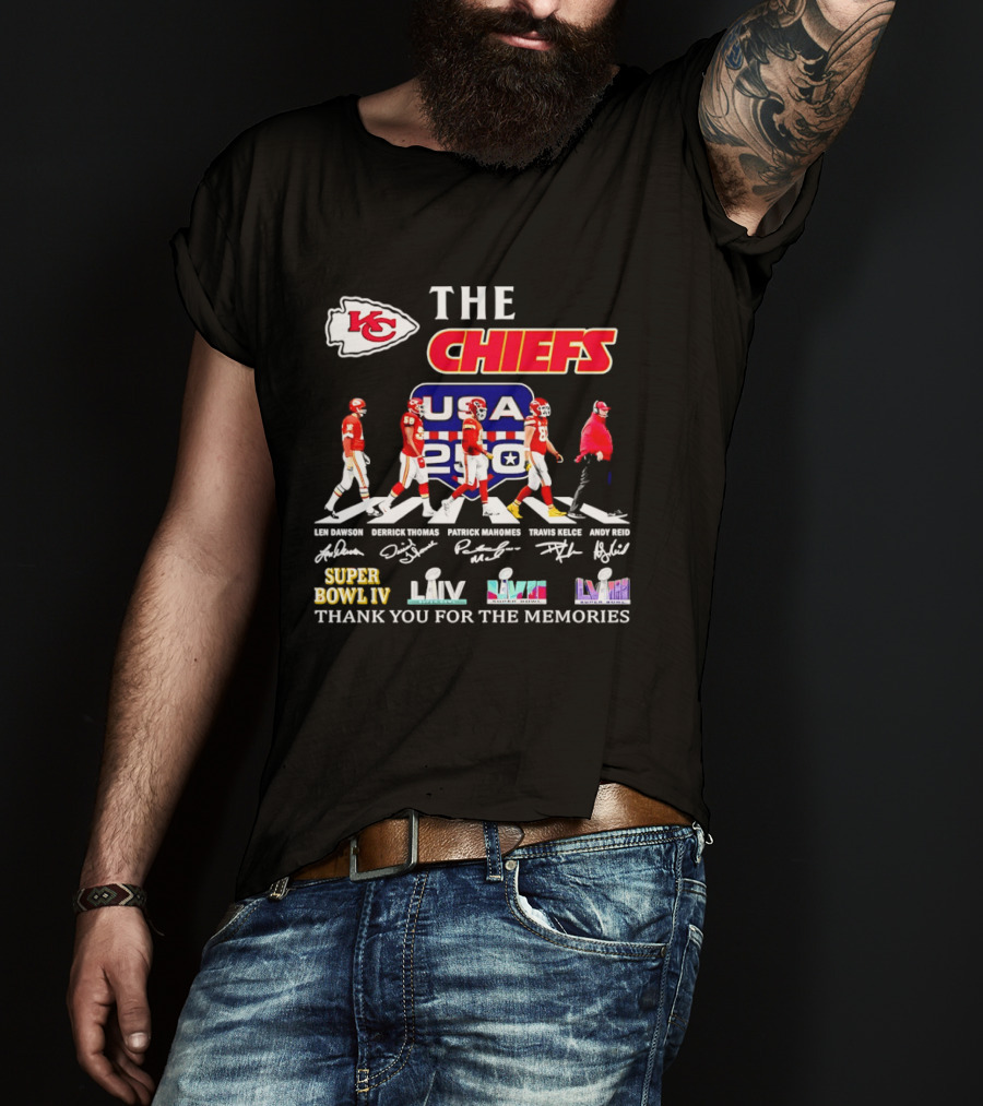 The Kansas City Chiefs Super Bowl LIV USA 2020 Champions Signatures Thank You For The Memories T-Shirt