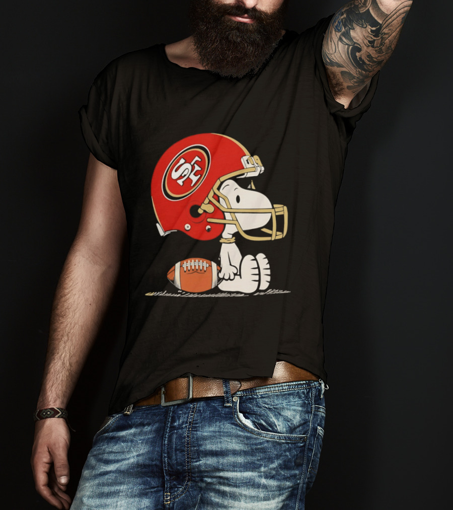 Snoopy San Francisco 49ers Football Helmet Peanuts NFL Collaboration T-Shirt