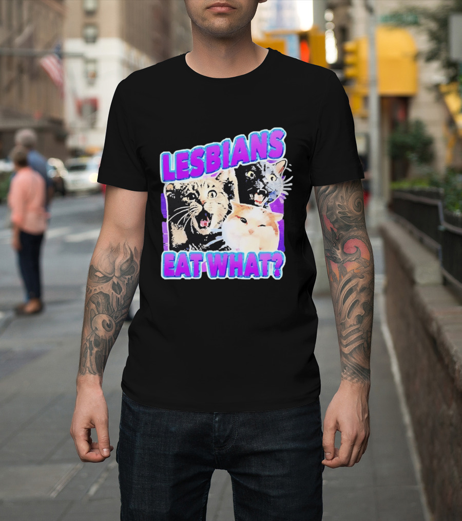 Lesbians Eat What Cat Meme Lesbian Pride Retro Cats T-Shirt