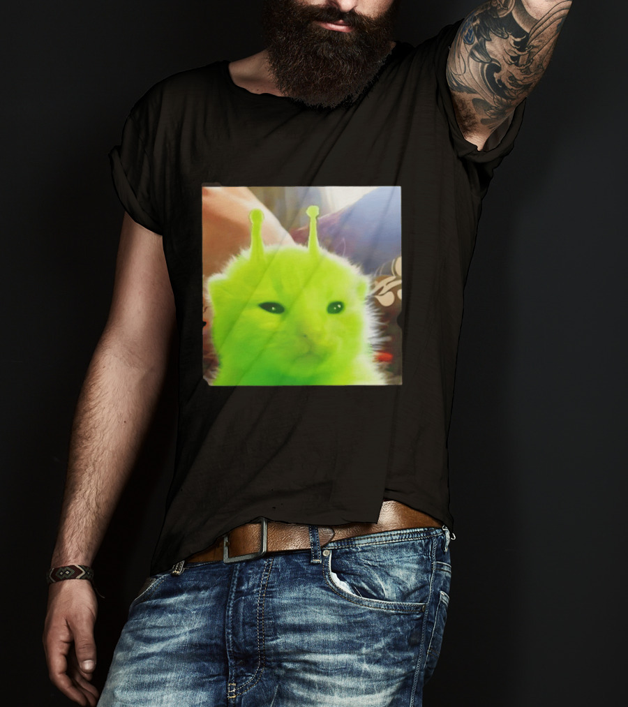 Gleep Alien Kitty Green Cat Antennae Fluffy Feline Fantasy T-Shirt