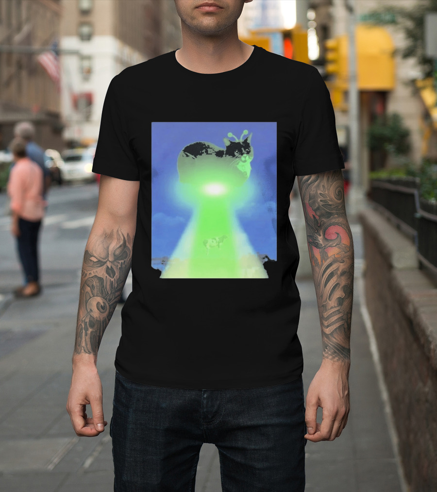 Alien Kitty UFO Beaming Cat Abduction With Tractor Beam And Cow T-Shirt