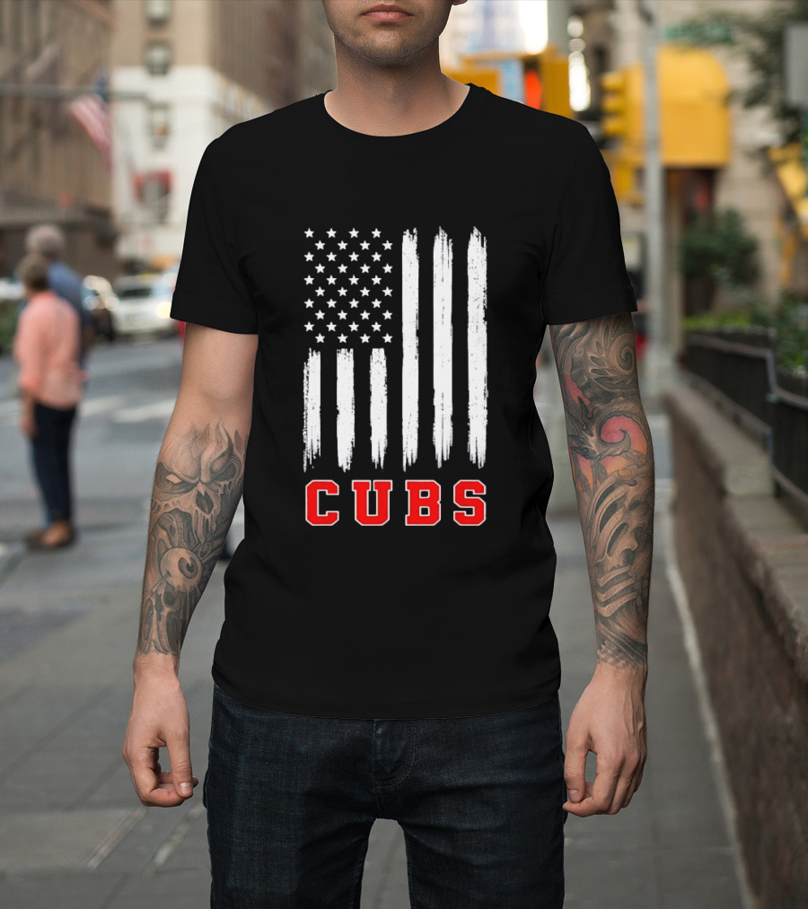 Cubs Distressed American Flag Stars And Stripes T-Shirt