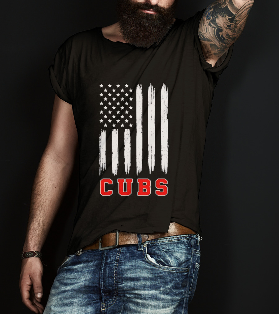 Cubs Distressed American Flag Stars And Stripes T-Shirt