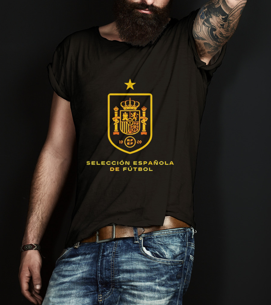 Selección Española De Fútbol Escudo Oficial Con Estrella De Campeones De Fútbol T-Shirt