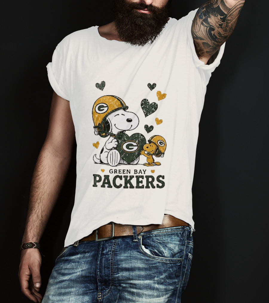 Green Bay Packers Snoopy Love Laughter Peanuts Hearts T-Shirt