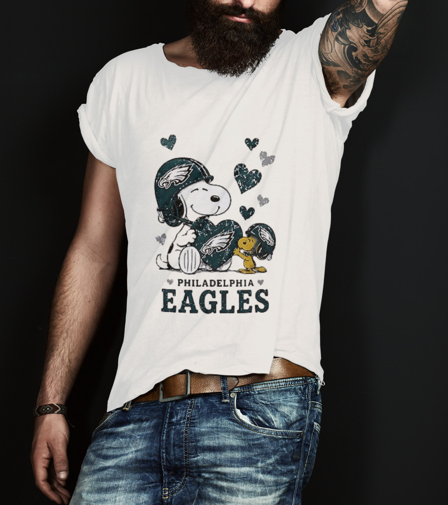 Philadelphia Eagles Snoopy Woodstock Love Hearts Collaboration T-Shirt