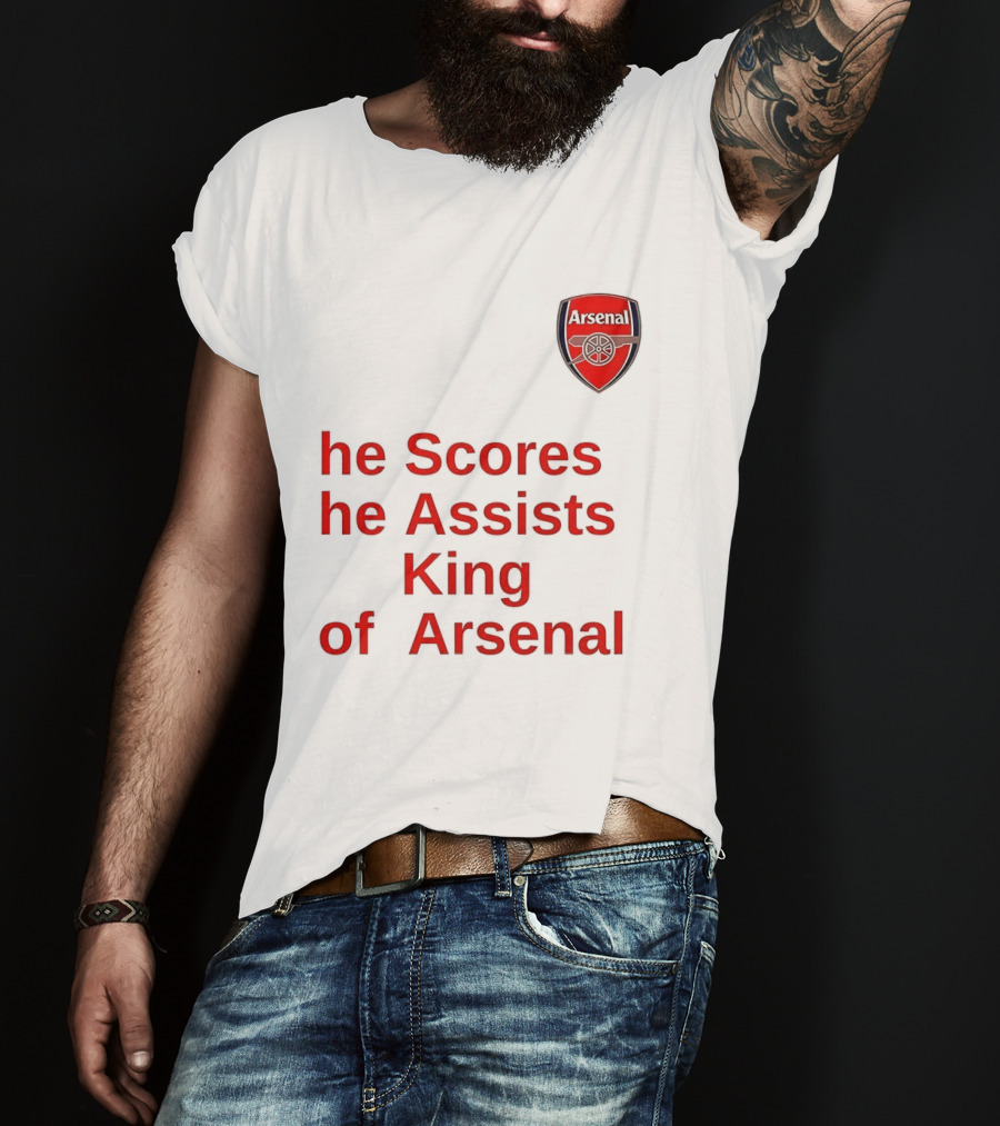 B﻿ukayo Saka He Scores He Assists King Of Arsenal T-Shirt