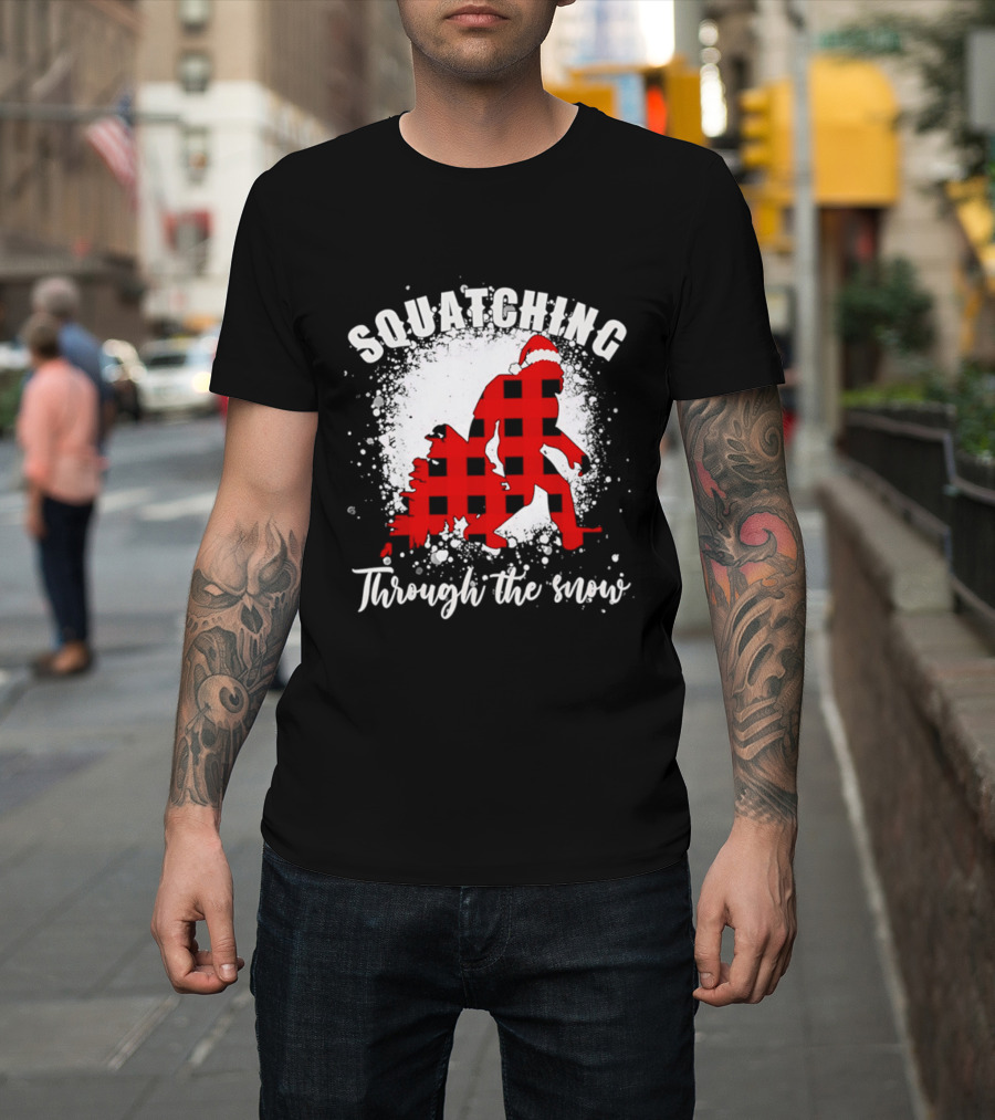 Squatching Through The Snow Bigfoot Santa Hat Christmas T-Shirt