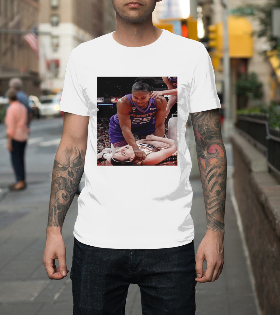 Brittney Griner Phoenix Mercury Caitlin Clark Indiana Fever NBA WNBA Crossover Moment T-Shirt
