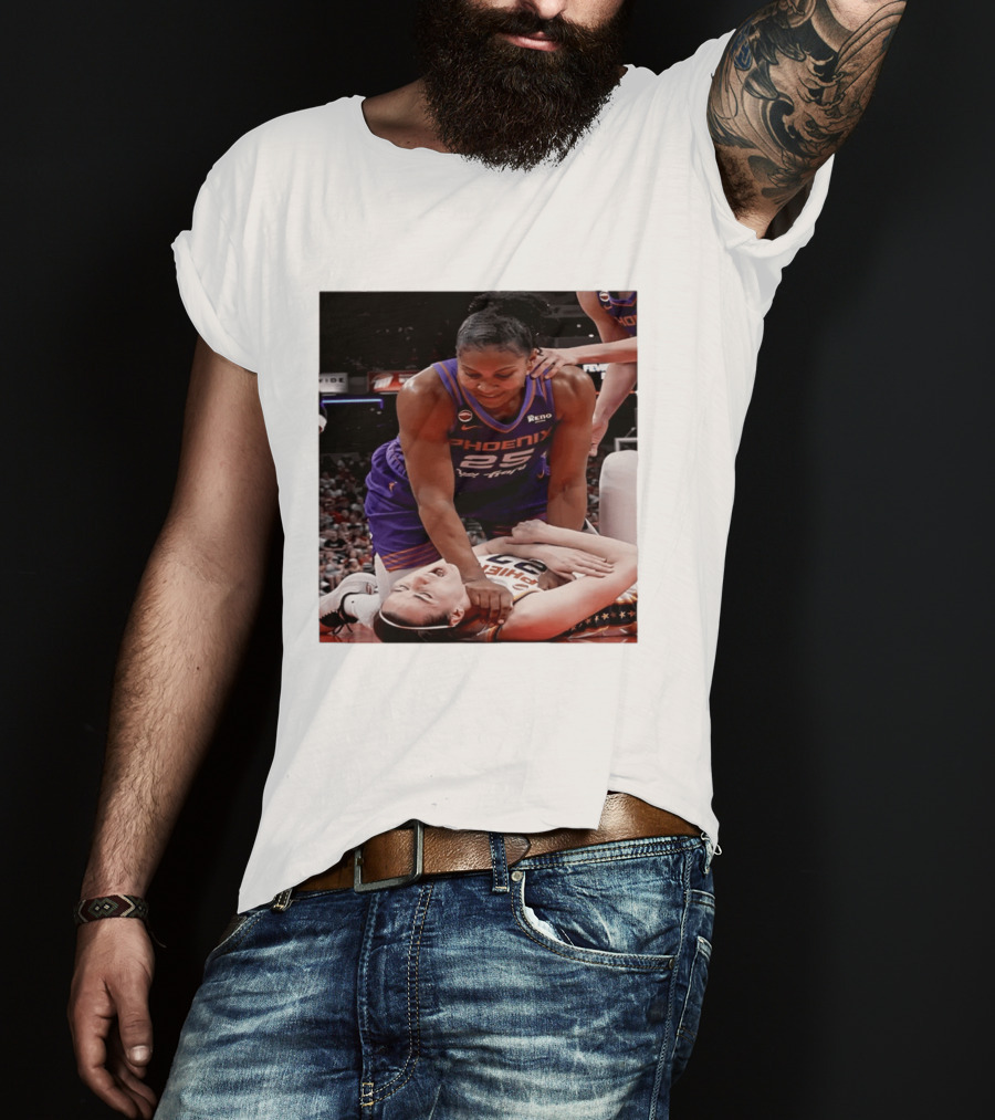 Brittney Griner Phoenix Mercury Caitlin Clark Indiana Fever NBA WNBA Crossover Moment T-Shirt